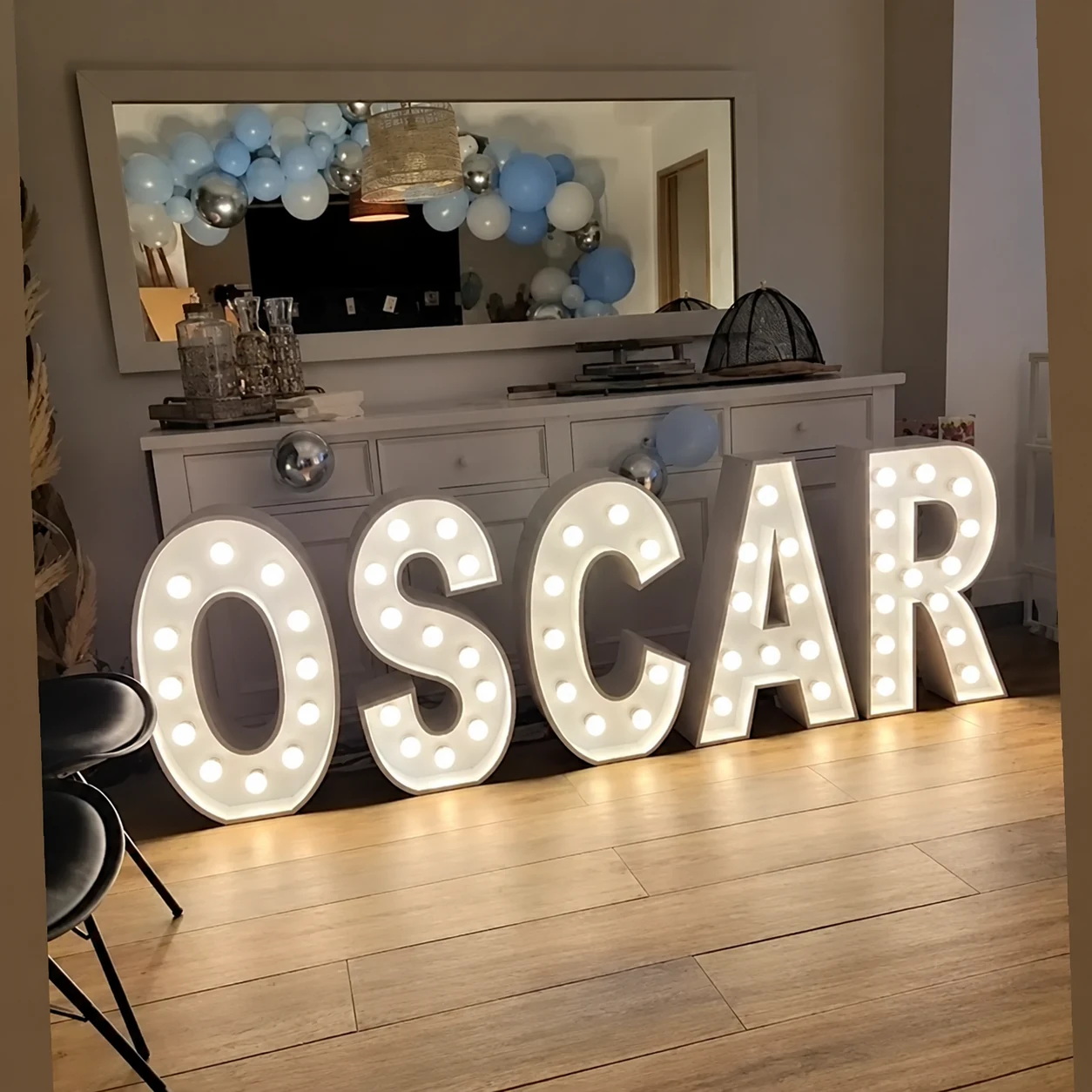 Lettres lumineuses Instantled – Small Lettres lumineuses OSCAR de 70 cm, gamme InstantLED Mini