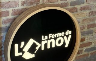 la-ferme-de-l-ornoy-enseigne-lumineuse Enseigne lumineuse ronde La Ferme de l’Ornoy